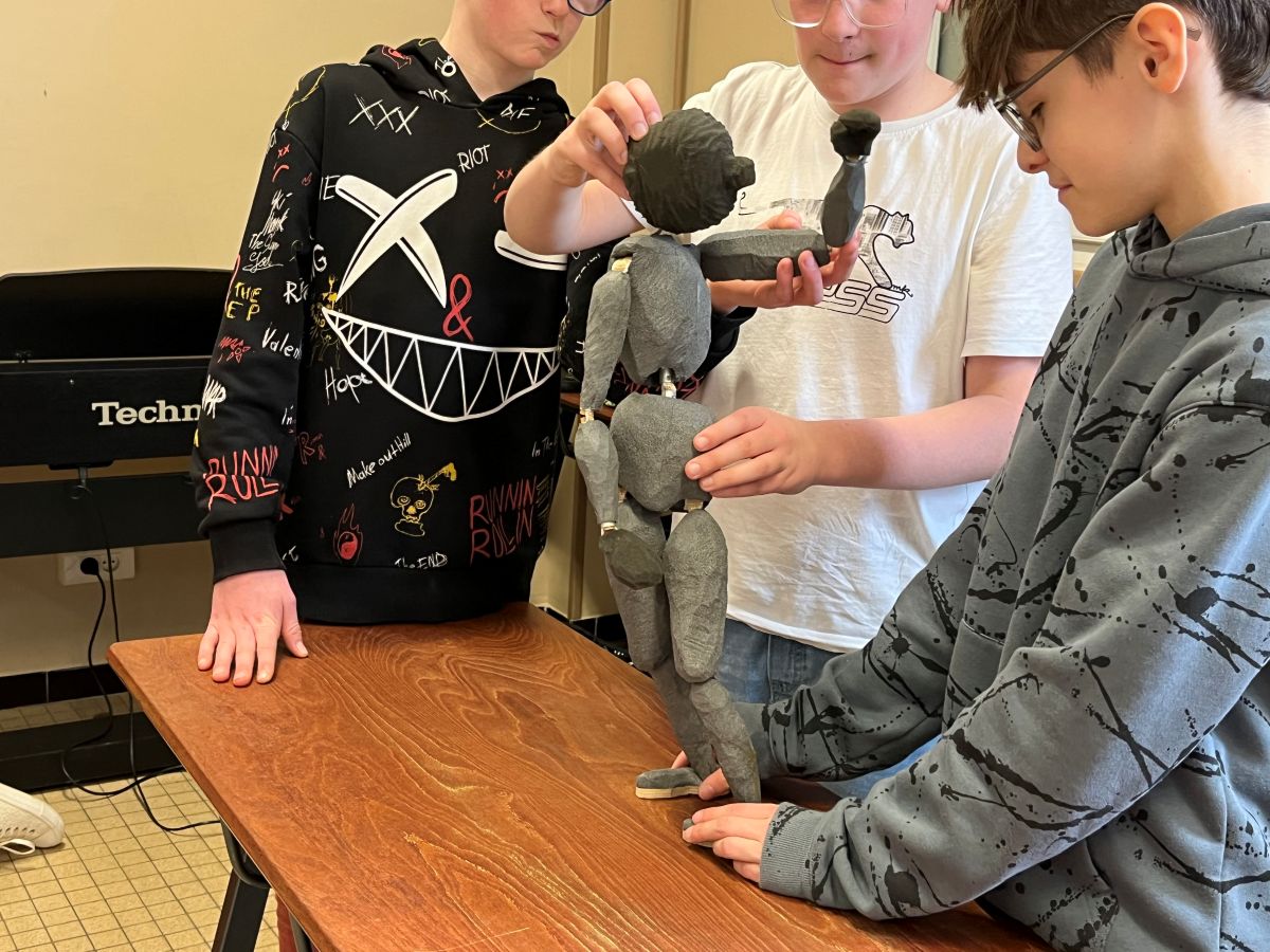 Atelier PAG Poussière (marionnettes)