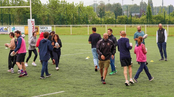 210525_remise kit ballons rugby_SALV